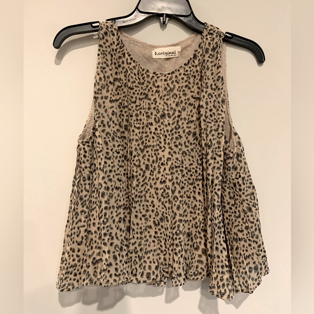 B Original Shoe Fly Ruffle Top Small
